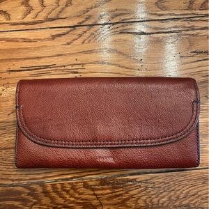 Fossil brown wallet